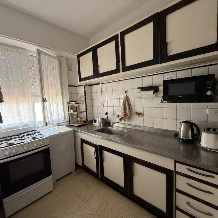 Playa Grande Dpto 4 Pax Aloha Host - Deluxe Two-Bedroom Apartment with Garden View - 4