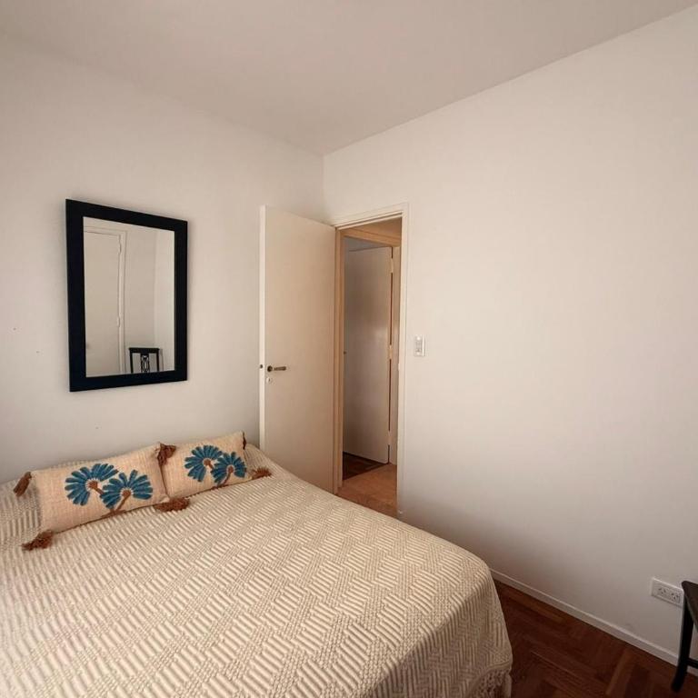 Playa Grande Dpto 4 Pax Aloha Host - Deluxe Two-Bedroom Apartment with Garden View - 7