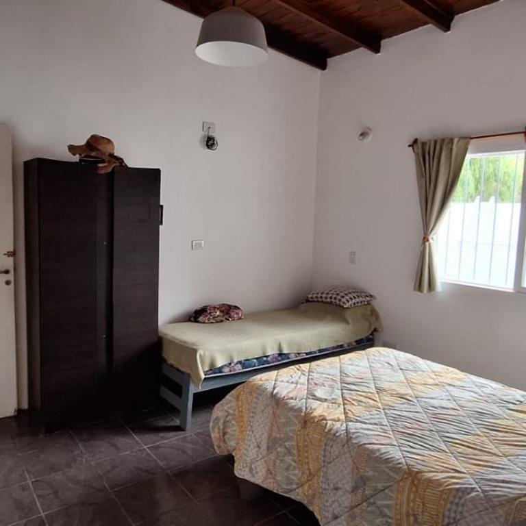 Cartagen - Three-Bedroom House - 7