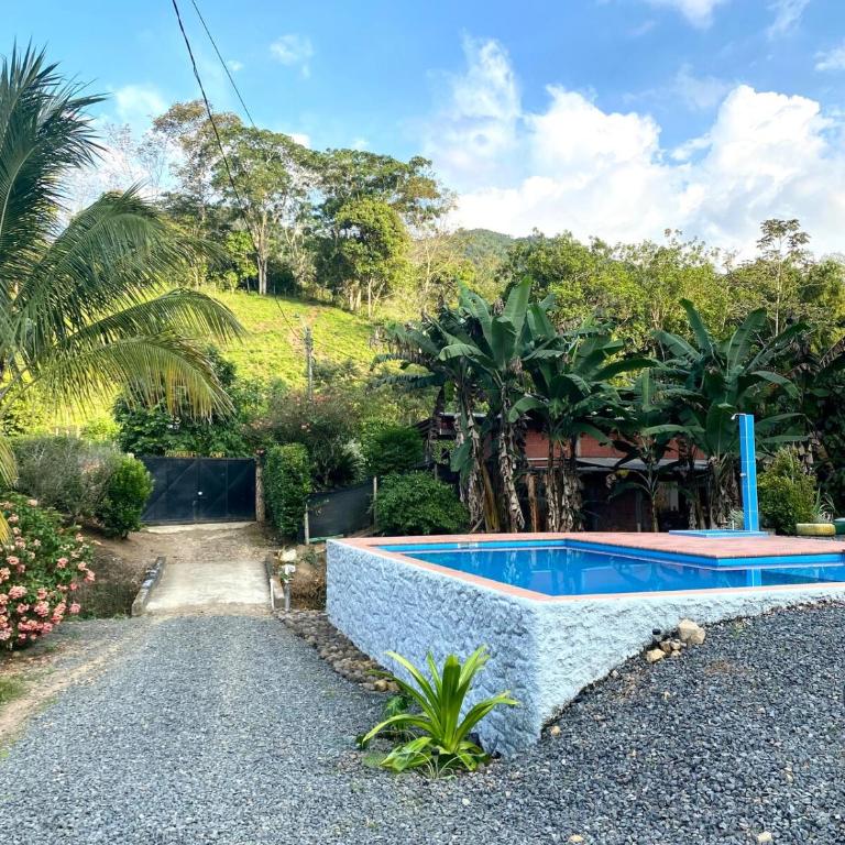 Casa campestre con piscina privada 20 personas - Four-Bedroom House - 19