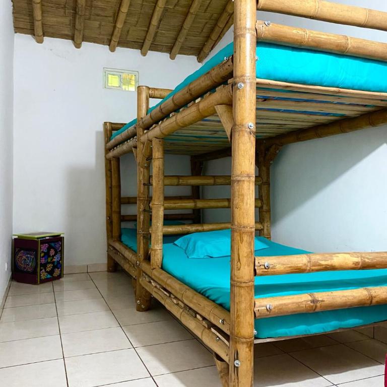 Casa campestre con piscina privada 20 personas - Four-Bedroom House - 4