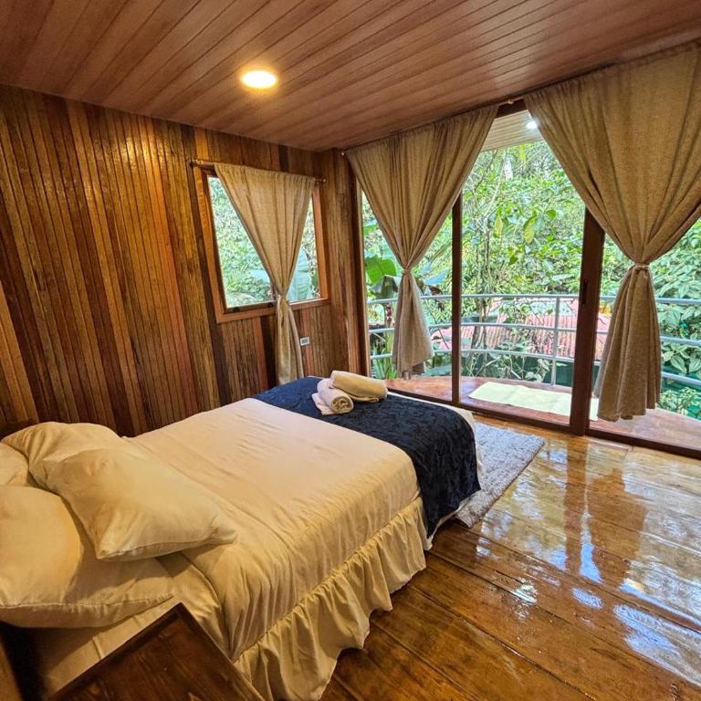 Mindo GlamBird Glamping & Lodge - Double Room - 4