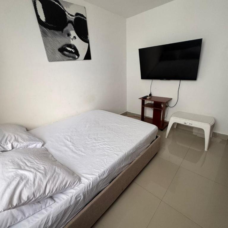 Acogedor espacio familiar - Three-Bedroom Apartment - 4
