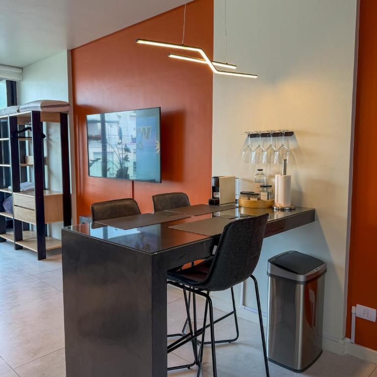 Foster Studio - Park 2 - One-Bedroom Apartment - 45
