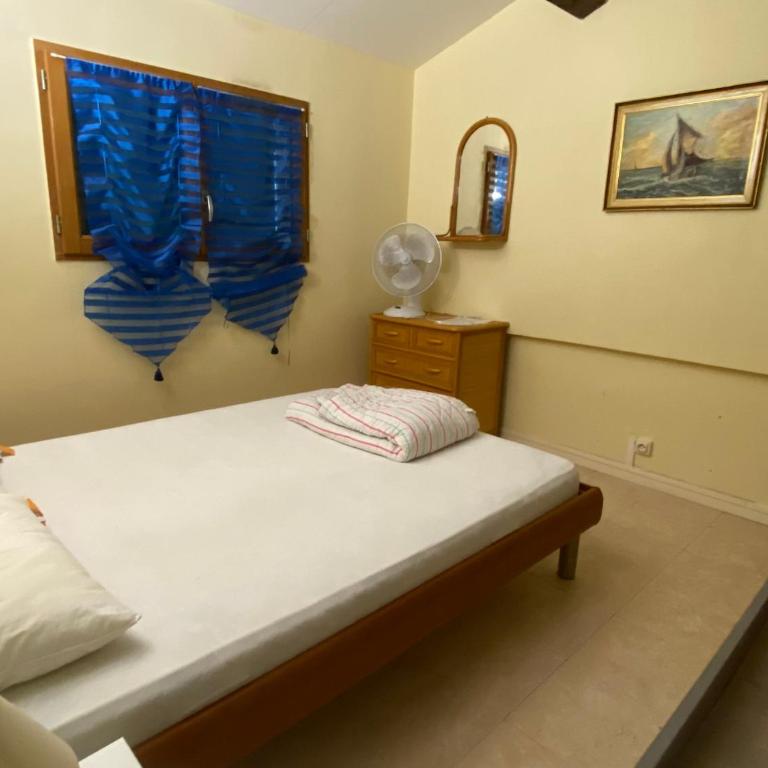 Villa T4 au Bord du Lac avec Terrasse, 6 Pers, Parking, Animaux Acceptés, Classée 1* - FR-1-798-37 - Villa - 14