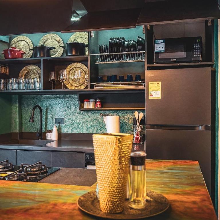 Laureles Coliving House Medellín - Three-Bedroom Townhouse - 6
