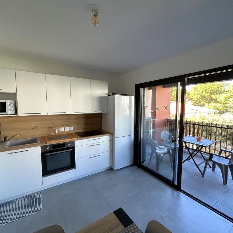 Appartement climatisé proche plage avec parking - FR-1-837-43 - Appartamento - 1
