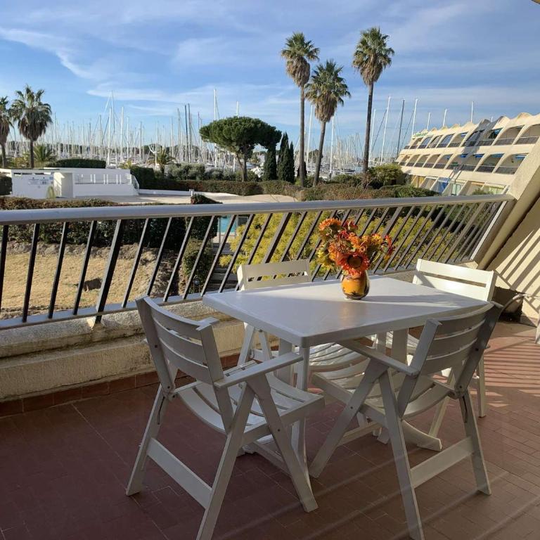 Appartement 3 pièces 6 pers avec terrasse à Port Camargue - FR-1-731-151 - Appartamento - 3