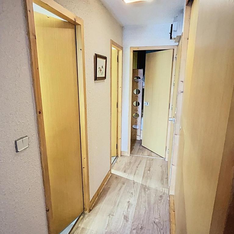 Appartement proche des pistes avec balcon, vue sur vallée - FR-1-688-105 - Appartement - 7