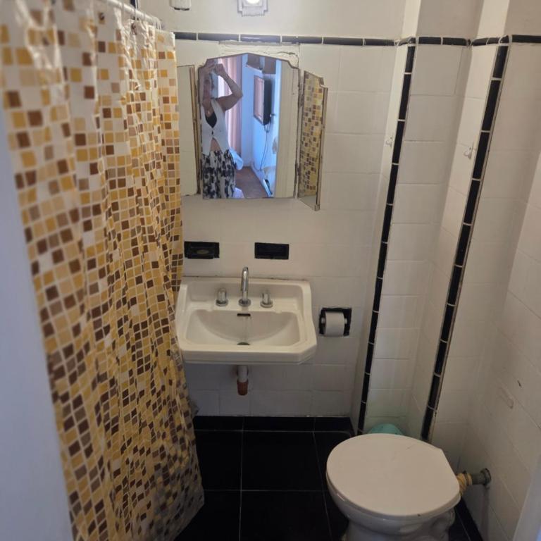 Departamento Avenida Colon - Apartment with Balcony - 2