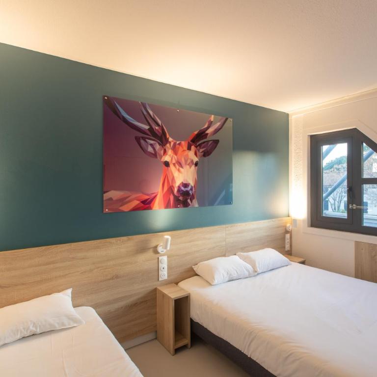 Kyriad ECO - Narbonne Sud - Chambre Triple avec 1 Lit Simple, 1 Lit Double, Connexion Wi-Fi Gratuite, Climatisation et Douche - 8