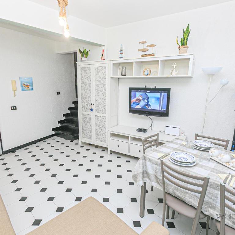 La casa di Vevè by ML WHITE HOUSE - Appartamento con 2 Camere da Letto - 7