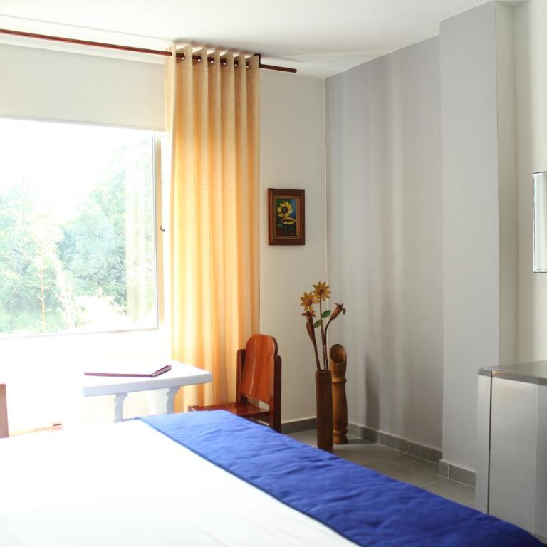 Hotel Ventura - Habitación Executive con cama extragrande - 5