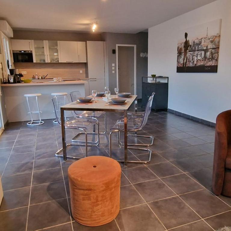 Appartement rénové à Banyuls-sur-Mer avec terrasse - FR-1-309-4 - Two-Bedroom Apartment - 1
