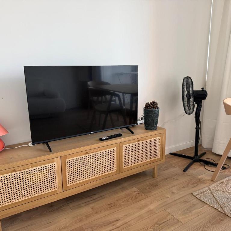 Studio confortable avec vue mer, loggia, animaux acceptés et parking privatif - FR-1-309-75 - One-Bedroom Apartment - 18