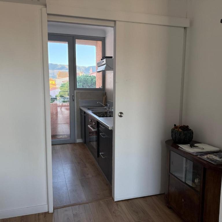 Studio confortable avec vue mer, loggia, animaux acceptés et parking privatif - FR-1-309-75 - One-Bedroom Apartment - 20