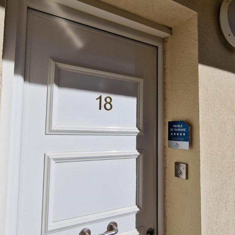 Appt 5 étoiles pour 4 pers, vue mer, salle cinéma, proche plongée - FR-1-309-167 - Apartamento de 1 dormitorio - 22