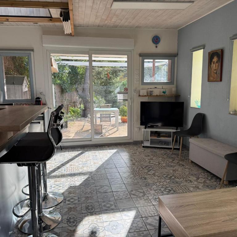 Maison 4* indépendante avec vue sur vignes - Terrasse - Parking - FR-1-309-262 - One-Bedroom Apartment - 17