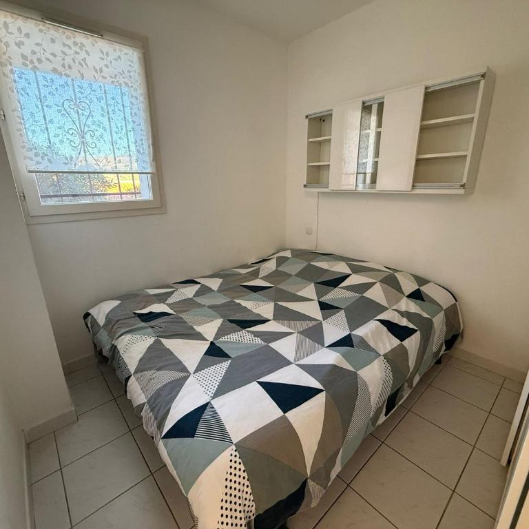 Appartement T2 avec parking et jardin à 300 m de la plage - Apartamento de 1 dormitorio - 16