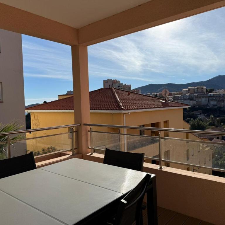 Banyuls T4 climatisé avec parking à 2 pas de la plage - FR-1-309-359 - Three-Bedroom Apartment - 17