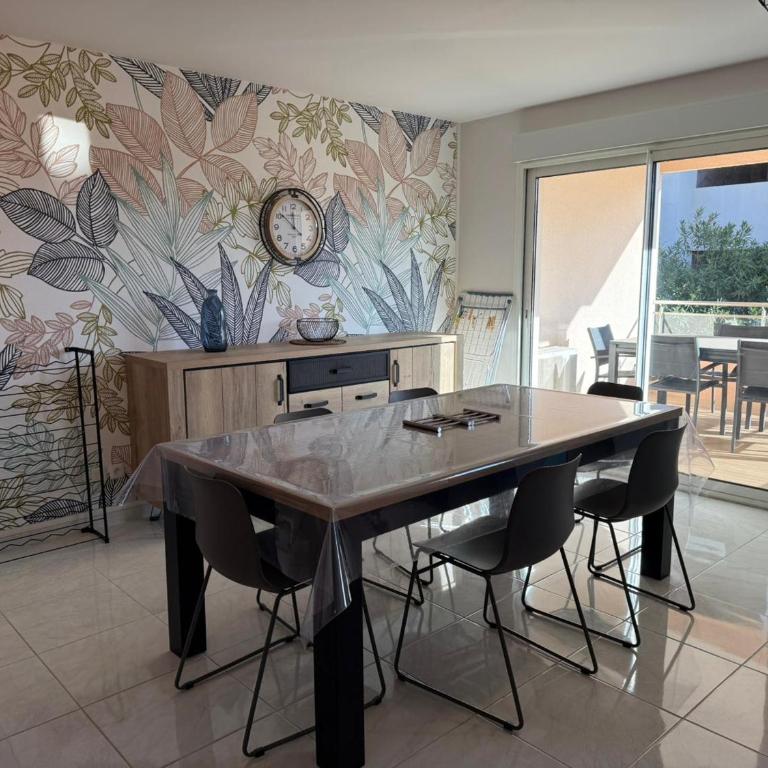 Banyuls T4 climatisé avec parking à 2 pas de la plage - FR-1-309-359 - Three-Bedroom Apartment - 19