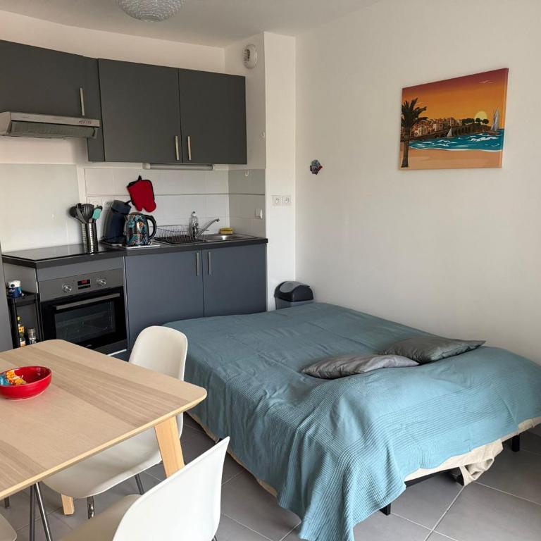 Studio calme avec terrasse et parking à 5 min de la plage - Studio - 21