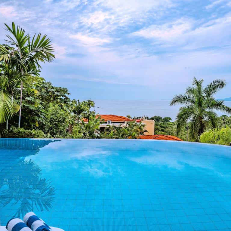 Villa Mozzafiato Private Resort with Full Staff and Heated Pool - Villa - 41