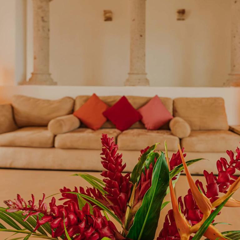 Villa Mozzafiato Private Resort with Full Staff and Heated Pool - Villa - 16