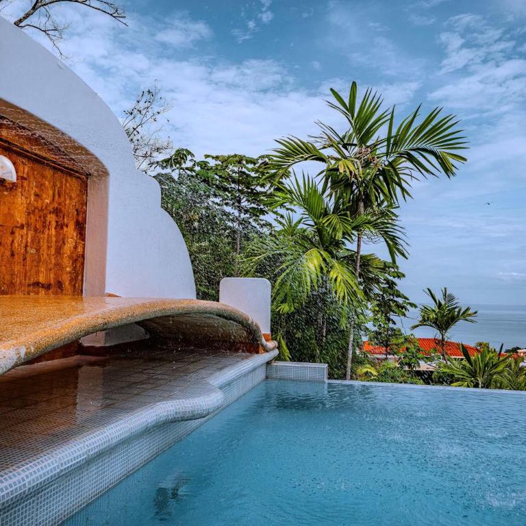 Villa Mozzafiato Private Resort with Full Staff and Heated Pool - Villa - 20