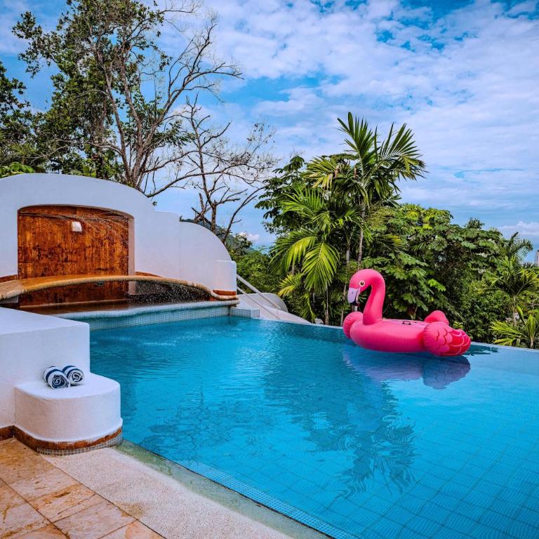 Villa Mozzafiato Private Resort with Full Staff and Heated Pool - Villa - 26