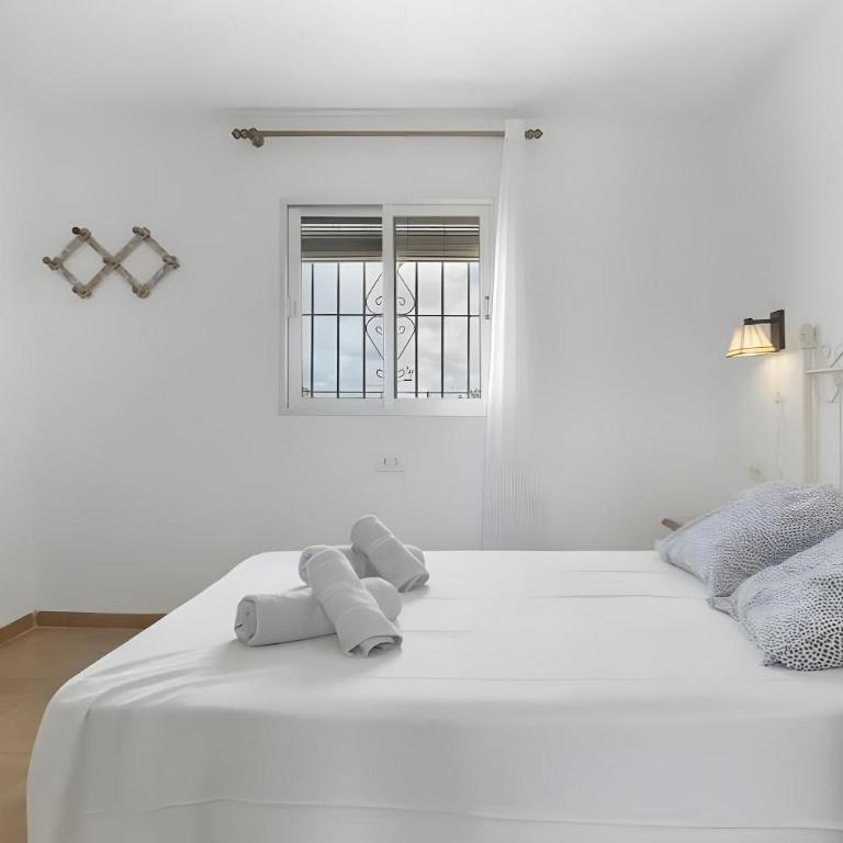 Apartamento con piscina compartida cerca del centro - Apartamento - 15