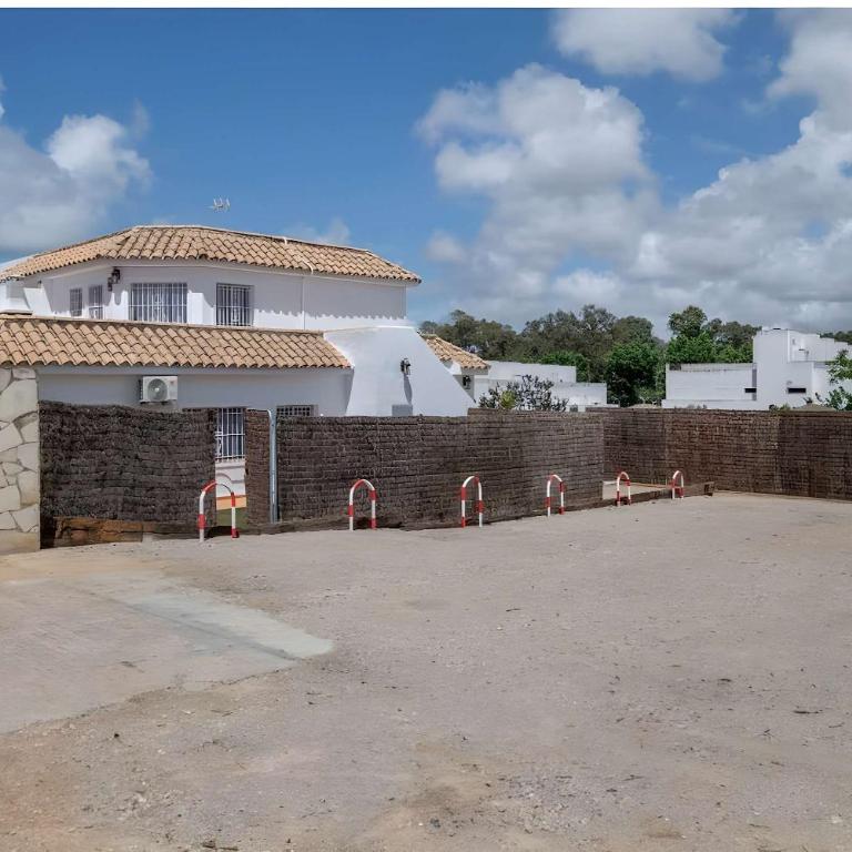 Apartamento con piscina compartida cerca del centro - Apartamento - 23