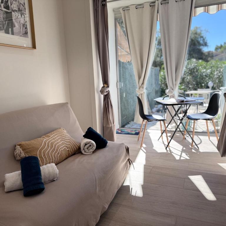 Studio Mandelieu la Napoule - One-Bedroom Apartment - 4