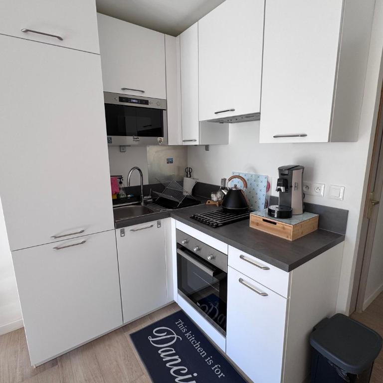 Studio Mandelieu la Napoule - One-Bedroom Apartment - 11