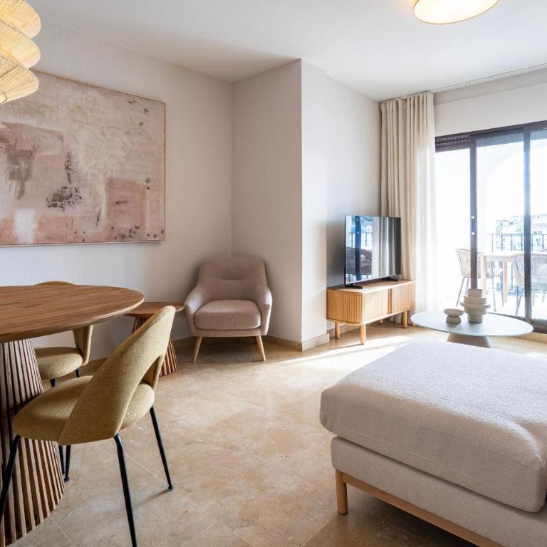Harbour Heaven, 2 Bed, 2 Bath Apartment Steps from Duquesa Marina and Beach - Apartamento - 7