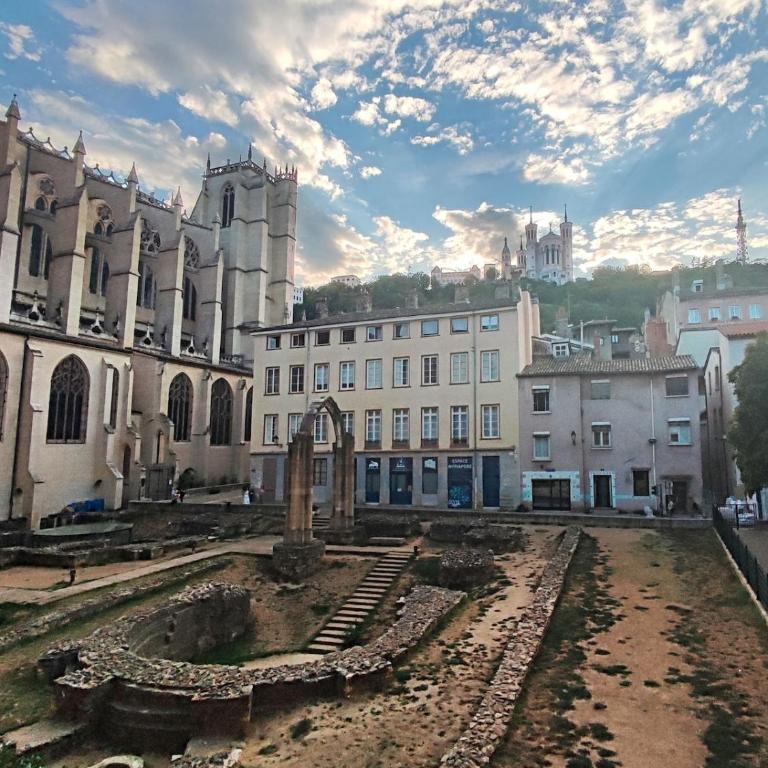 Appartement quai de Saône vue vieux Lyon Fourvière - Apartment mit 3 Schlafzimmern - 1