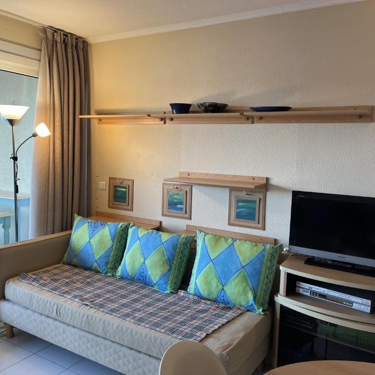 CAP HERMES, 4eme etage, vue exceptionnelle sur le port - Apartment mit 1 Schlafzimmer, Meerblick und Terrasse - 7