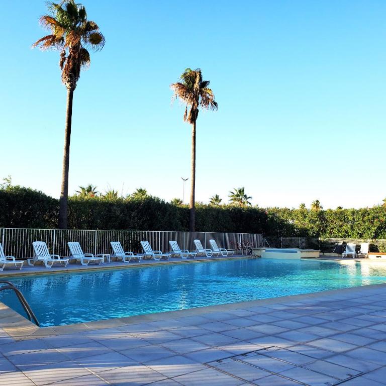CAP HERMES, 4eme etage, vue exceptionnelle sur le port - Apartment mit 1 Schlafzimmer, Meerblick und Terrasse - 22