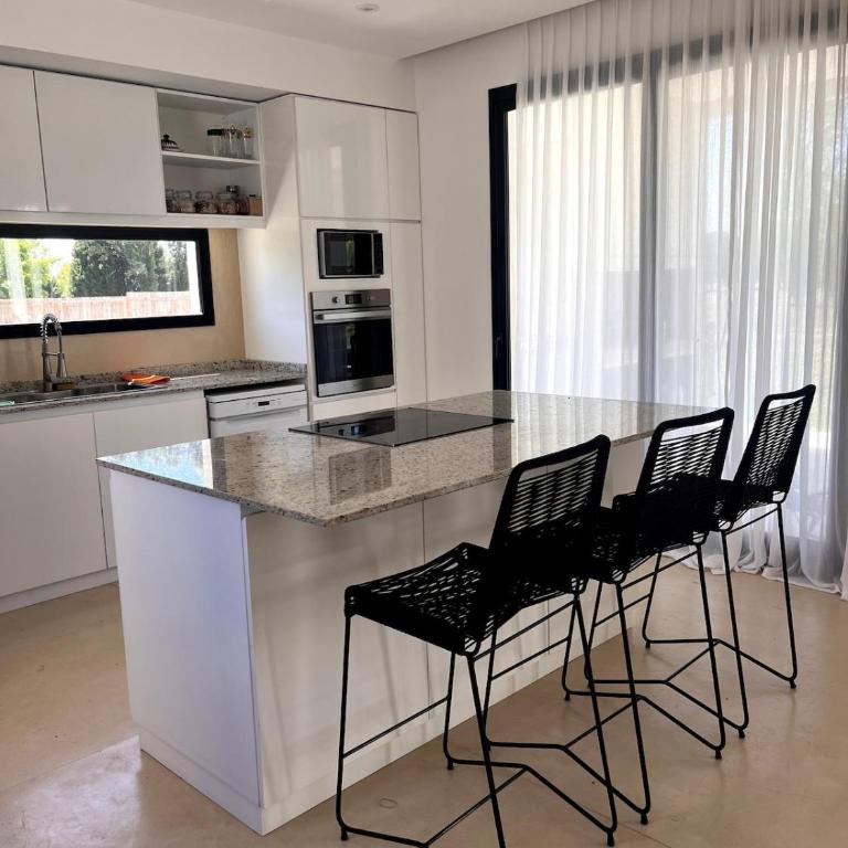 Casa en Manzanares - Four-Bedroom House - 19