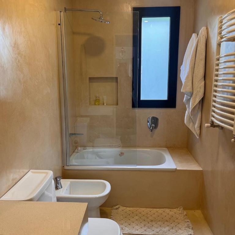Casa en Manzanares - Four-Bedroom House - 5