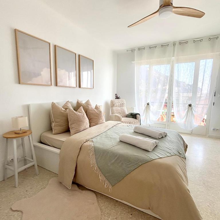 Sea View Studio with Balcony, Near Italy & Monaco - Apartamento de 1 dormitorio - 1