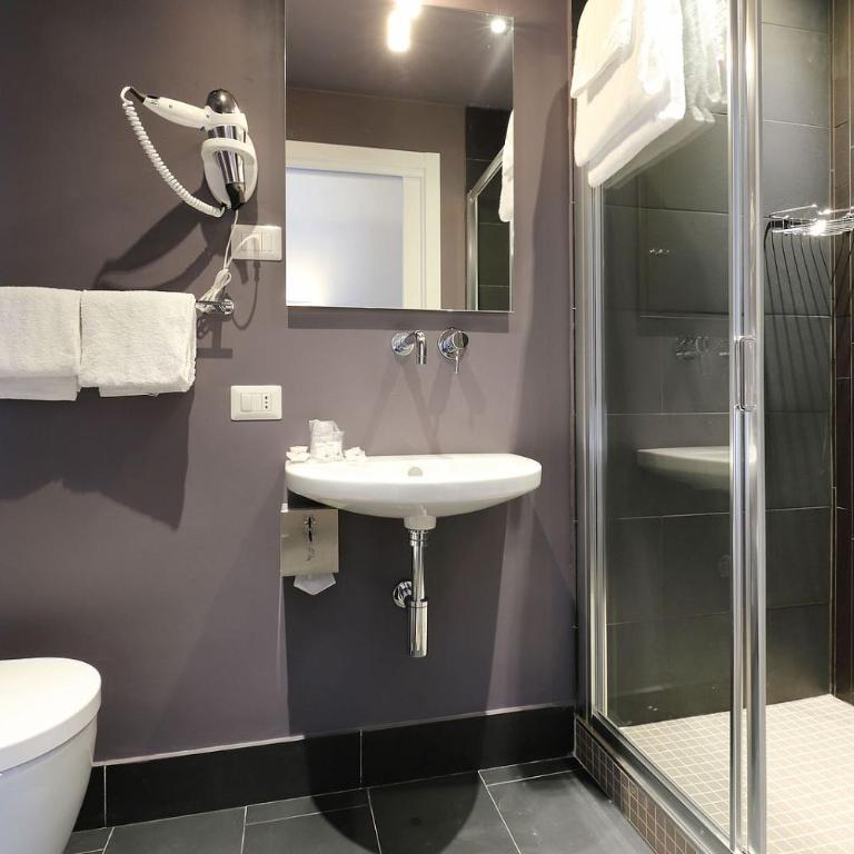 Residenza D'Epoca Al Numero 8 - Standard Double or Twin Room - 23
