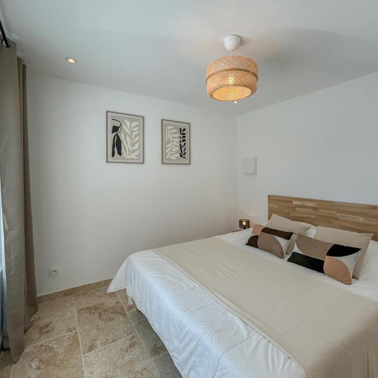 La Demeure 5 étoiles SPA Saint Quenin-30 personnes- Provence Ventoux- accueil familles, groupes, séminaires - Villa - 26