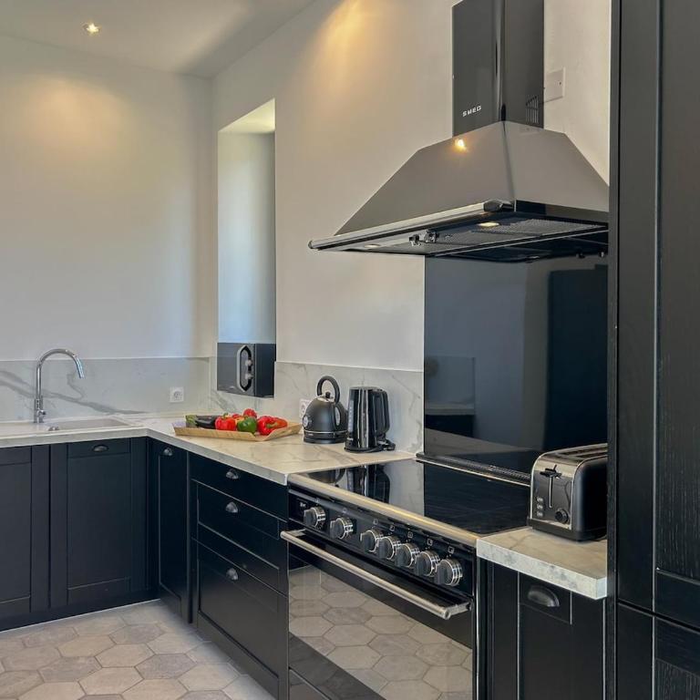 La Demeure 5 étoiles SPA Saint Quenin-30 personnes- Provence Ventoux- accueil familles, groupes, séminaires - Villa - 31