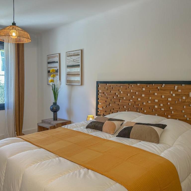 La Demeure 5 étoiles SPA Saint Quenin-30 personnes- Provence Ventoux- accueil familles, groupes, séminaires - Villa - 50