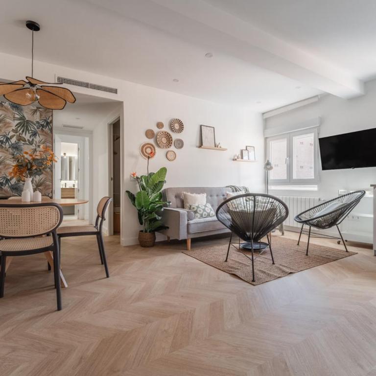 Bright cozy - 2 Bdrs 2 Baths -Barrio Salamanca - Apartamento de 2 dormitorios - 2