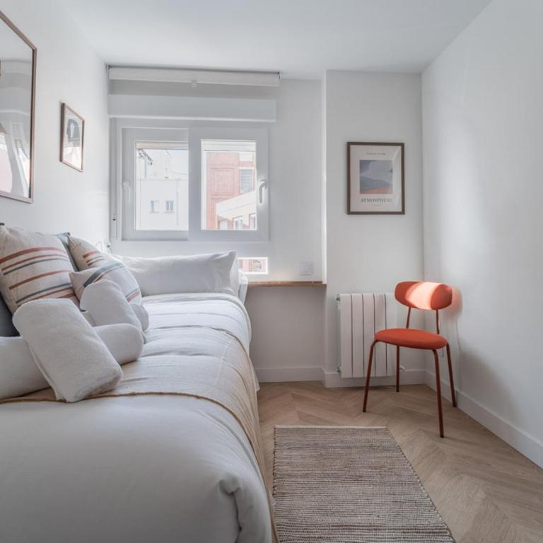 Bright cozy - 2 Bdrs 2 Baths -Barrio Salamanca - Apartamento de 2 dormitorios - 12