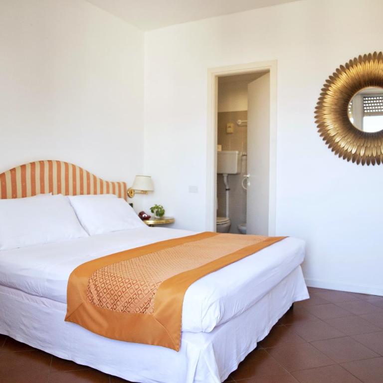 Hotel Iva - Superior Double or Twin Room with Sea View - Annex - 4