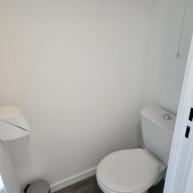 Studio cabine Meublé de Tourisme 2 étoiles - Appartement-Studio avec 1 Lit Double - 13