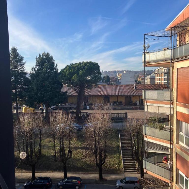 Apartment in Arona, Olivia's Home 100mt dal Lago - Appartamento con 2 Camere da Letto e Balcone - 33